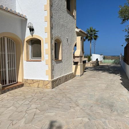 Chalet En La Playa Con Piscina Privada - Holavivienda Inmobiliaria Denia Kültér fotó