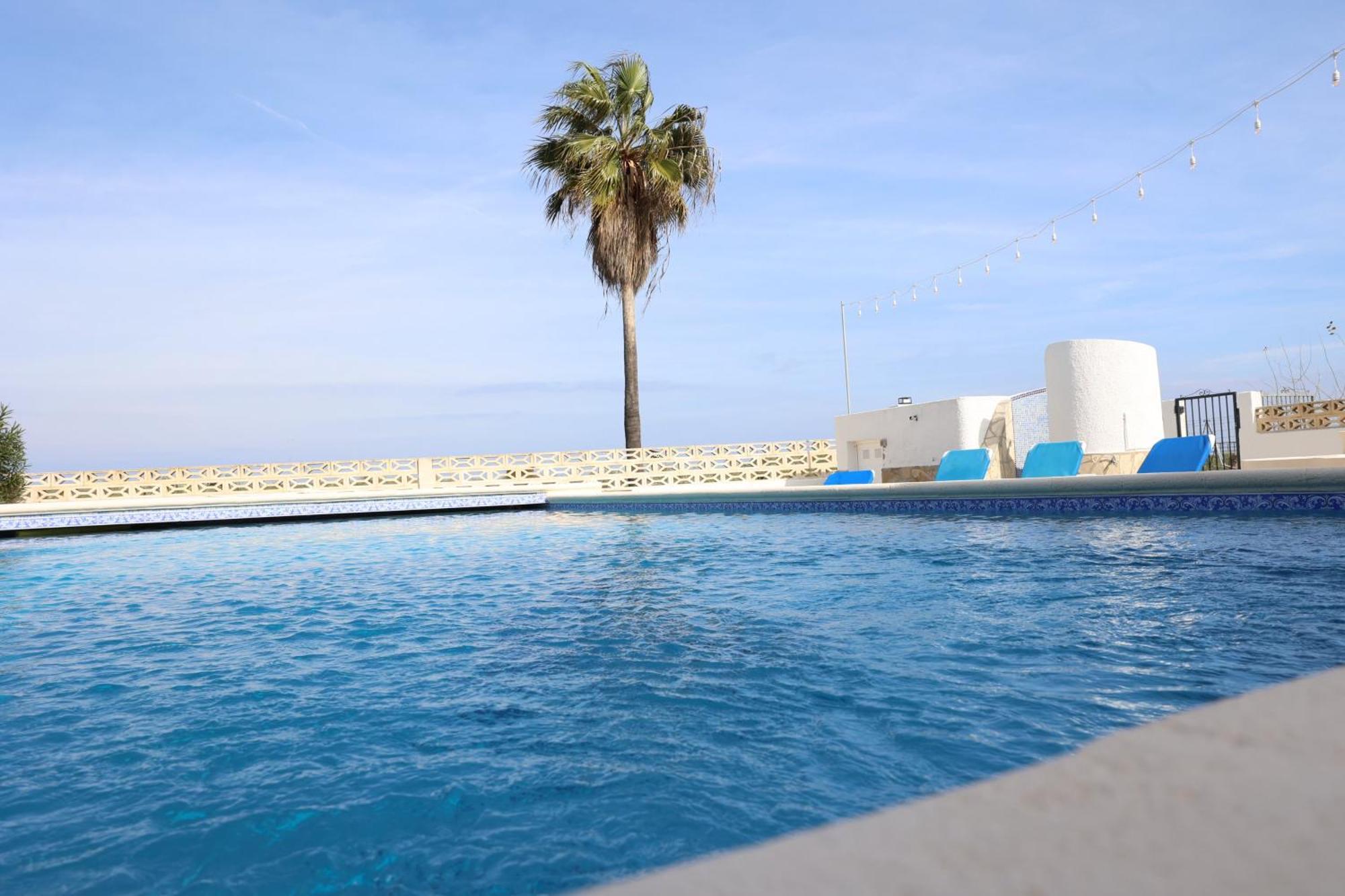 Chalet En La Playa Con Piscina Privada - Holavivienda Inmobiliaria Denia Kültér fotó